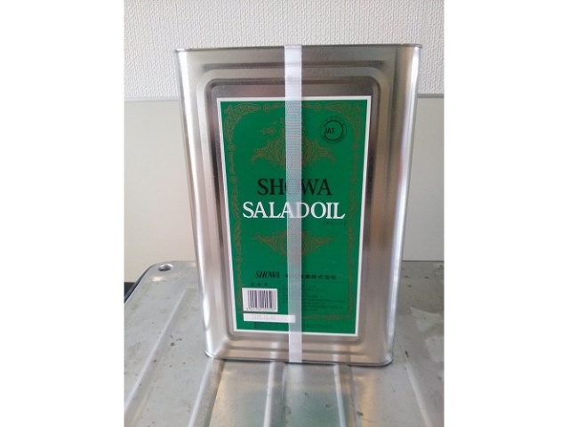 昭和 １６．５ｋグリーンサラダ油業務用 △ 【購入入数１個】